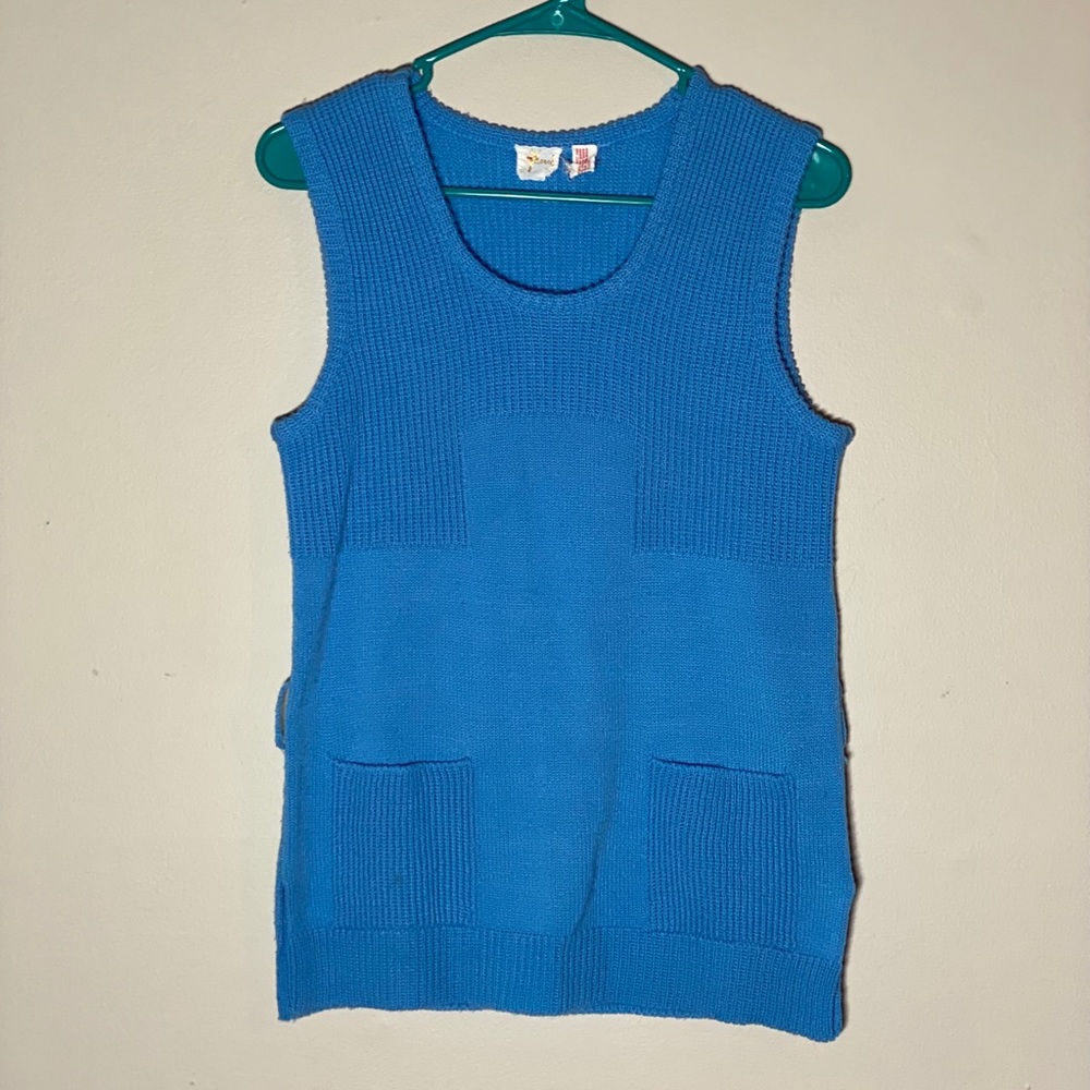 Sweater Vest